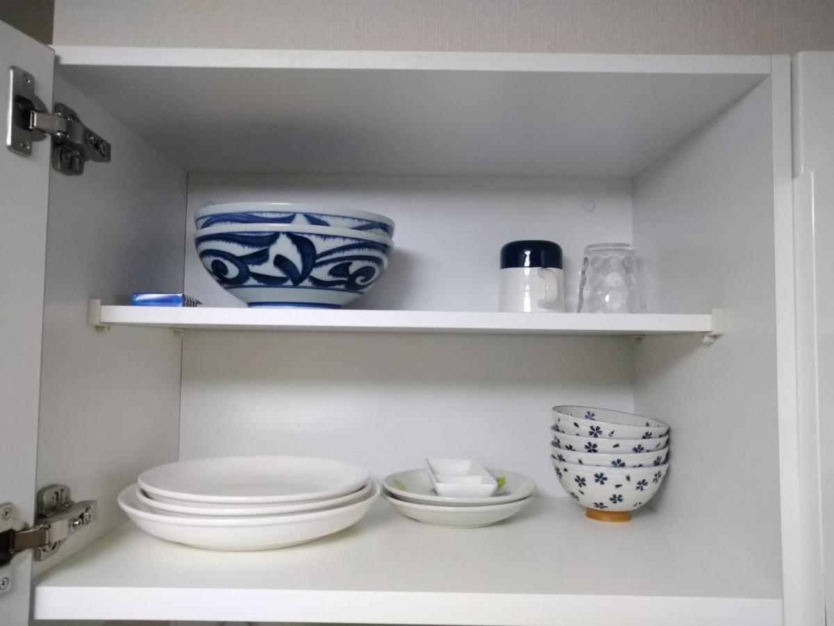 Issyuku Higashiueno Apartment *