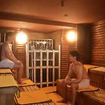 Shinjuku Kuyakusho-Mae Capsule Hotel