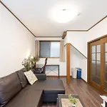 一棟貸切宿, 東京一之江ハウス6名定員, 秋葉原19分,新宿30分,Wifi有, ディズニータクシー20分3000円,駐車場ありません