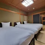 Prism Court 綾瀬