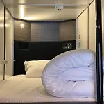 Capsule Hotel Suzumoriya