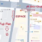Fuji Flat 新大久保駅から徒歩20秒 新宿駅も徒歩15分 有名レストラン多数 歌舞伎町も歩いて行けます