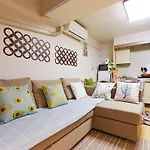 Nishishinjuku Hana Apartment
