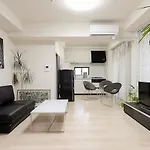 Stylish Condominium Ginza