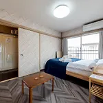 Mw Hotel B52