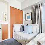 P Oin T - Shinjuku Kabukicho Designer\'S Apartment II