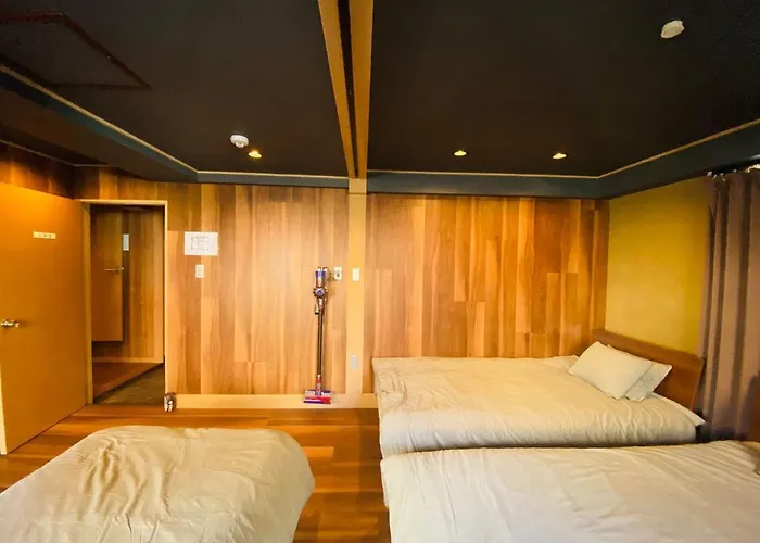 Ueno House