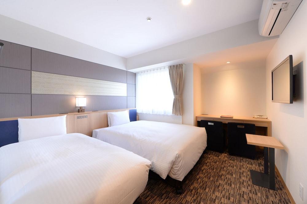 Hotel Vessel Ueno Iriya Station