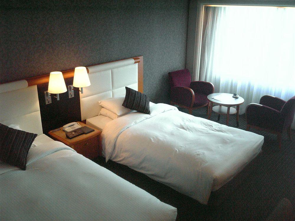Hotel Ana Bay By Ihg 4*
