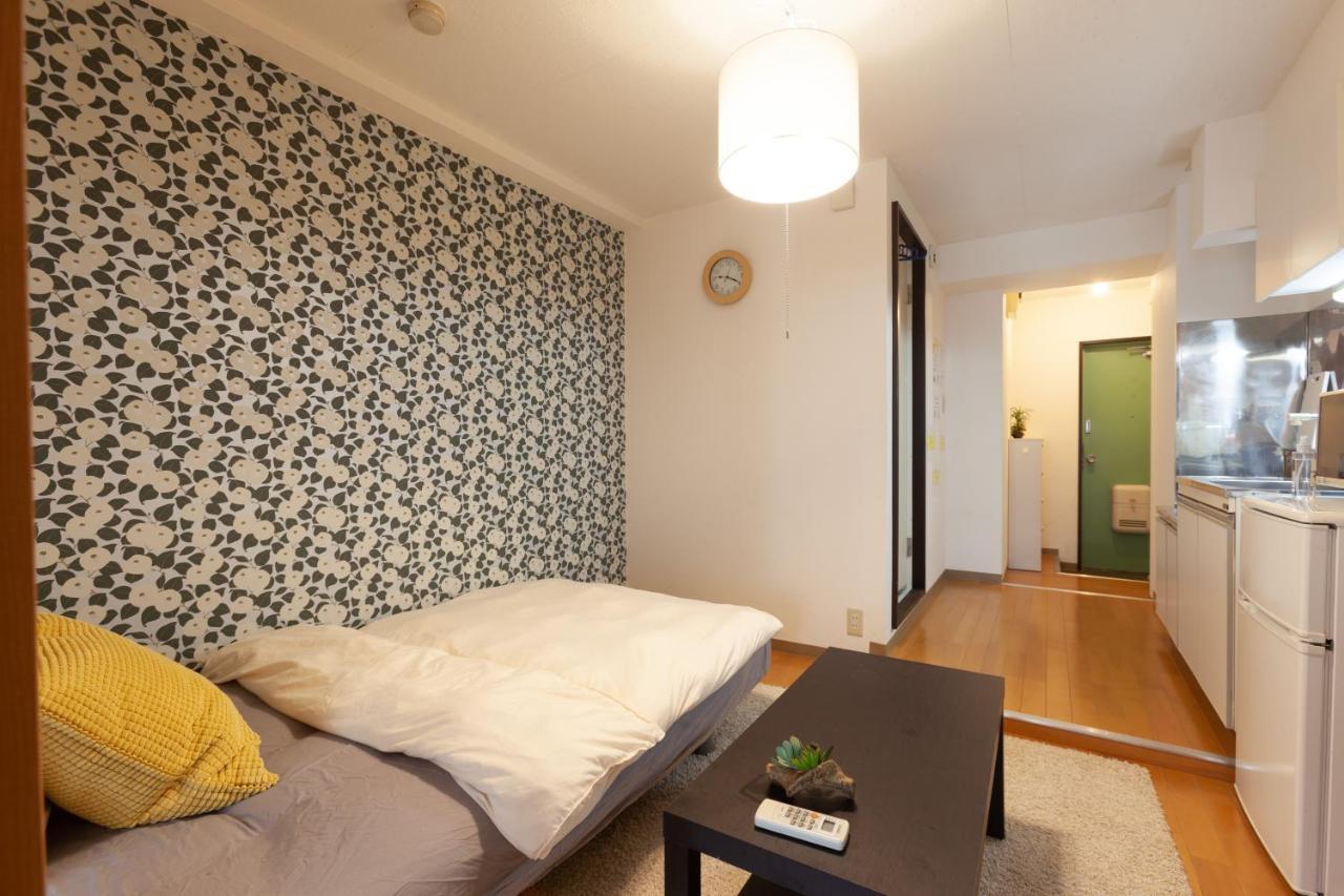 Apartment Hojo Building Tokyo