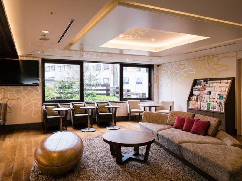 Hotel Jr-east Mets Shibuya