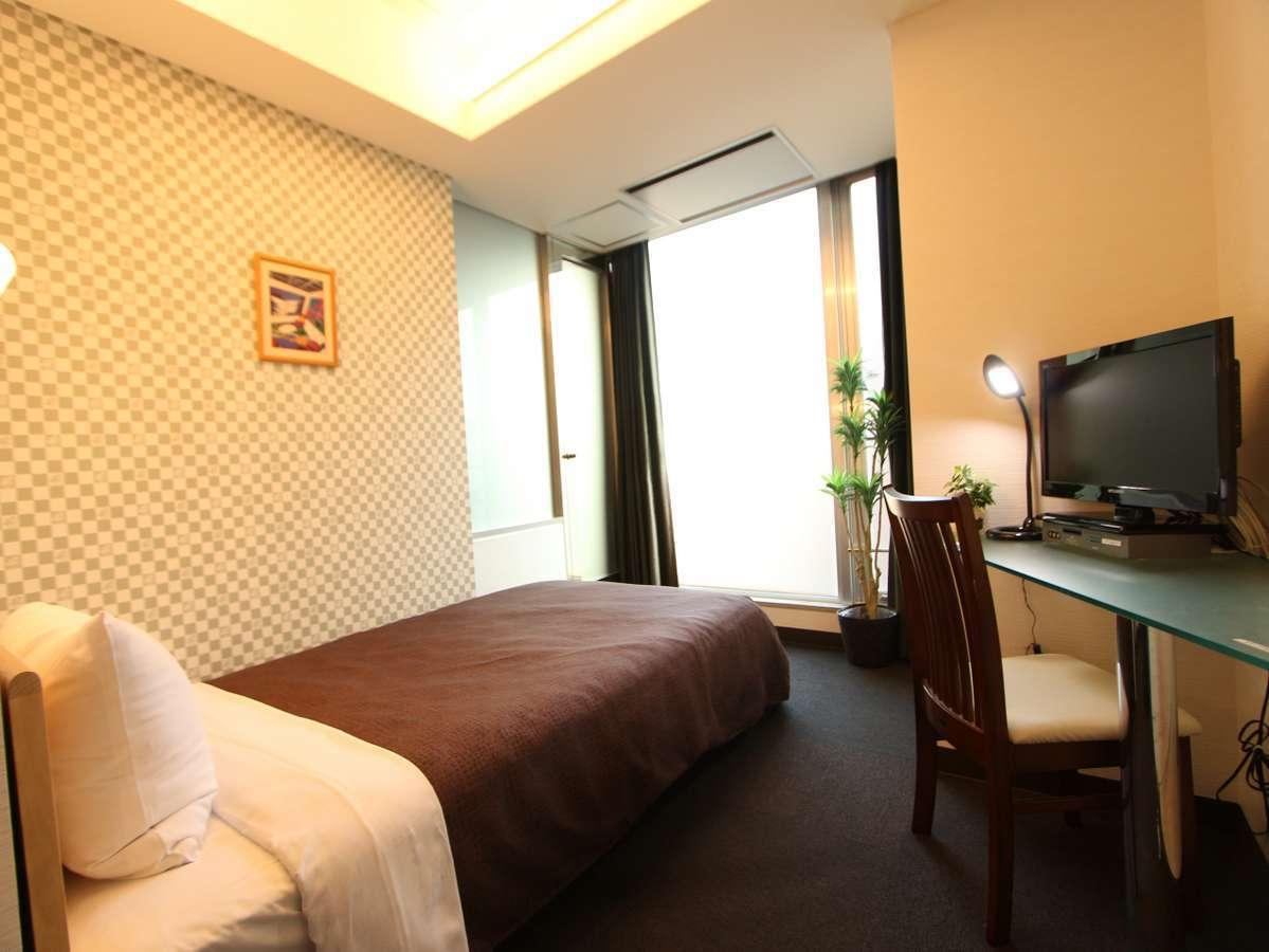 Livemax Budget Korakuen Hotel 2*