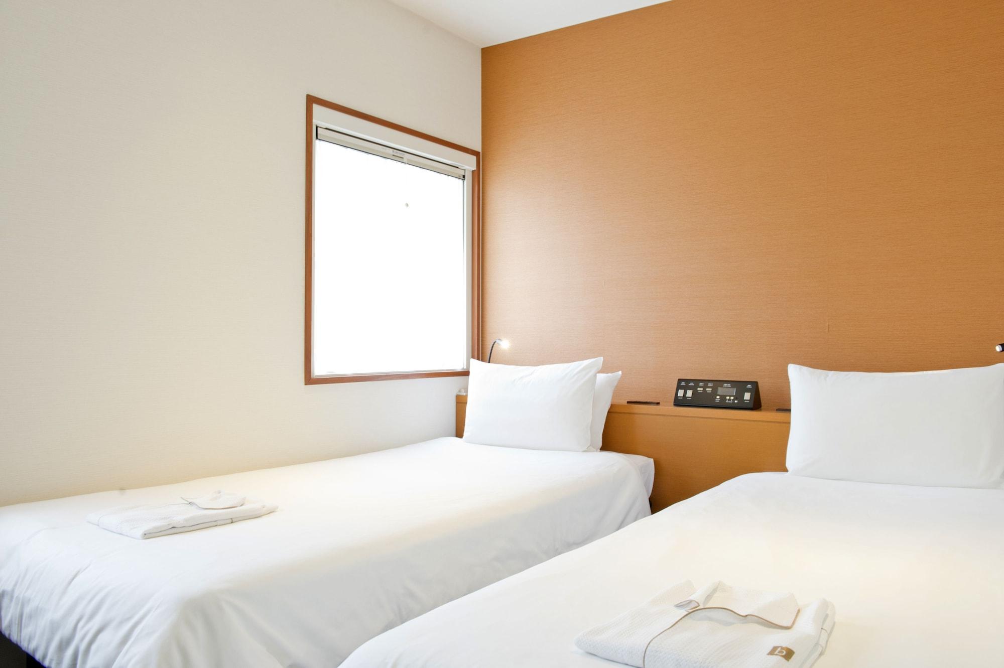 The B Akasaka 3*