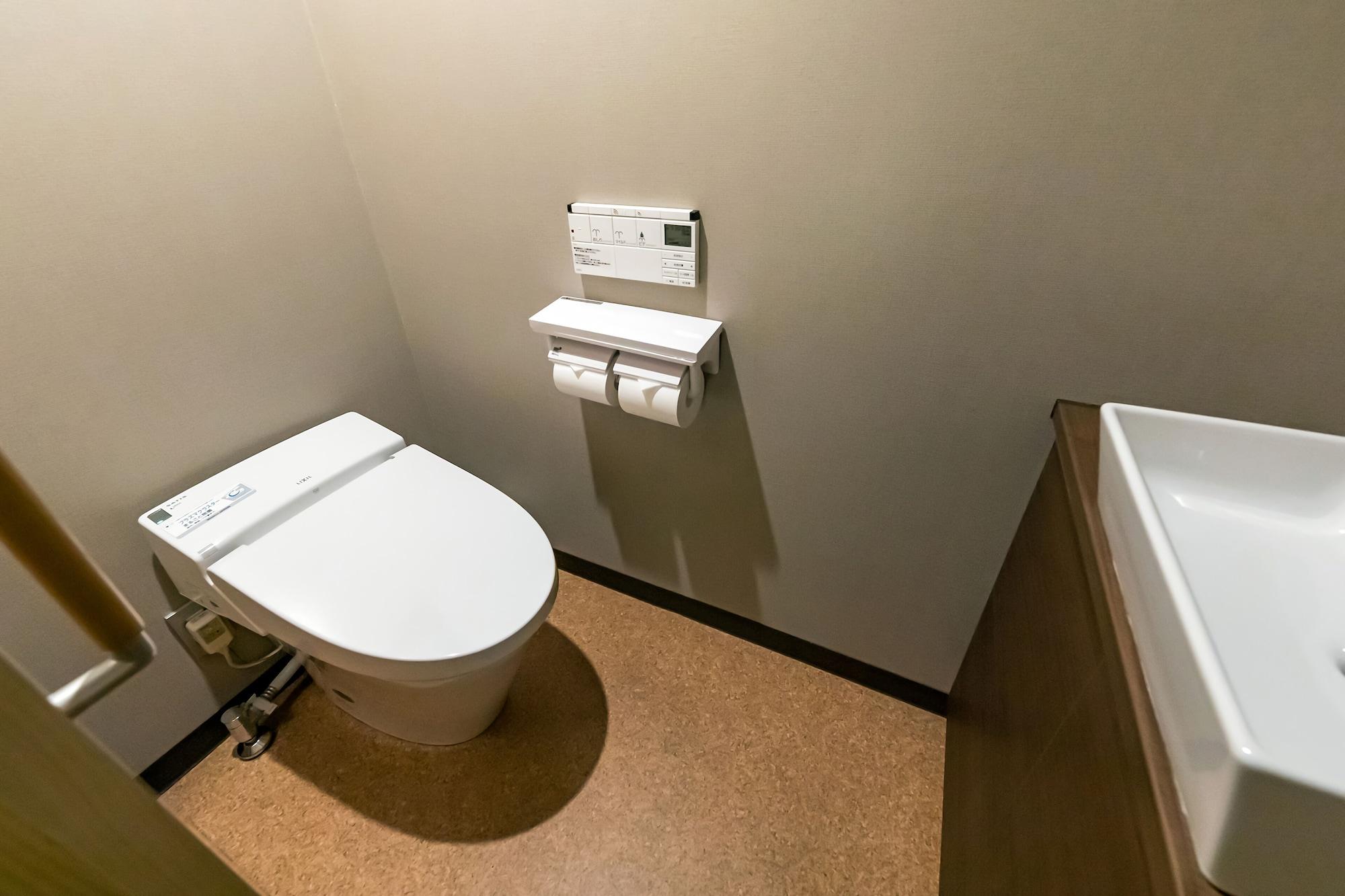 Hotel Akasaka Yoko 3*