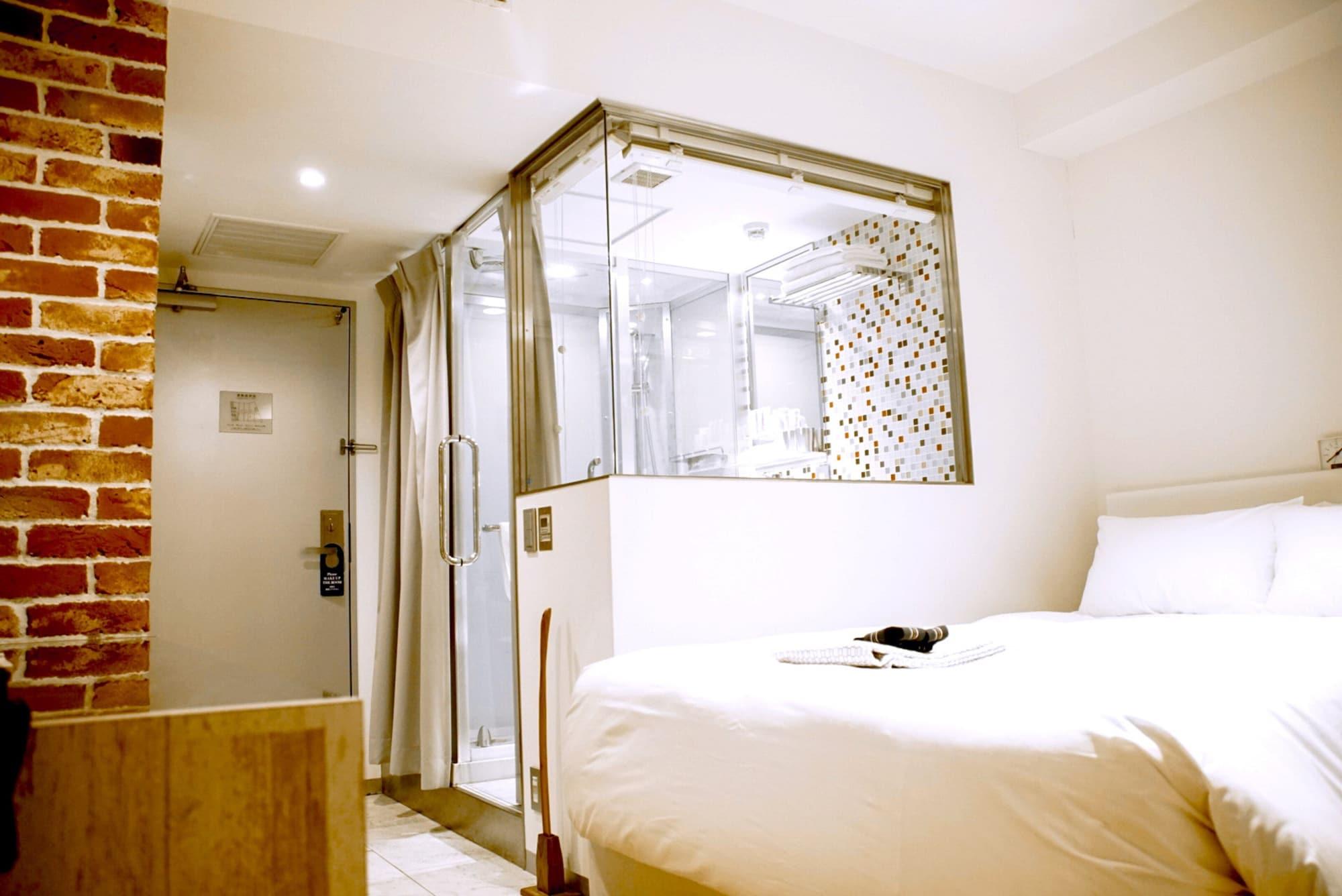 En Shibuya (adults Only) 3*