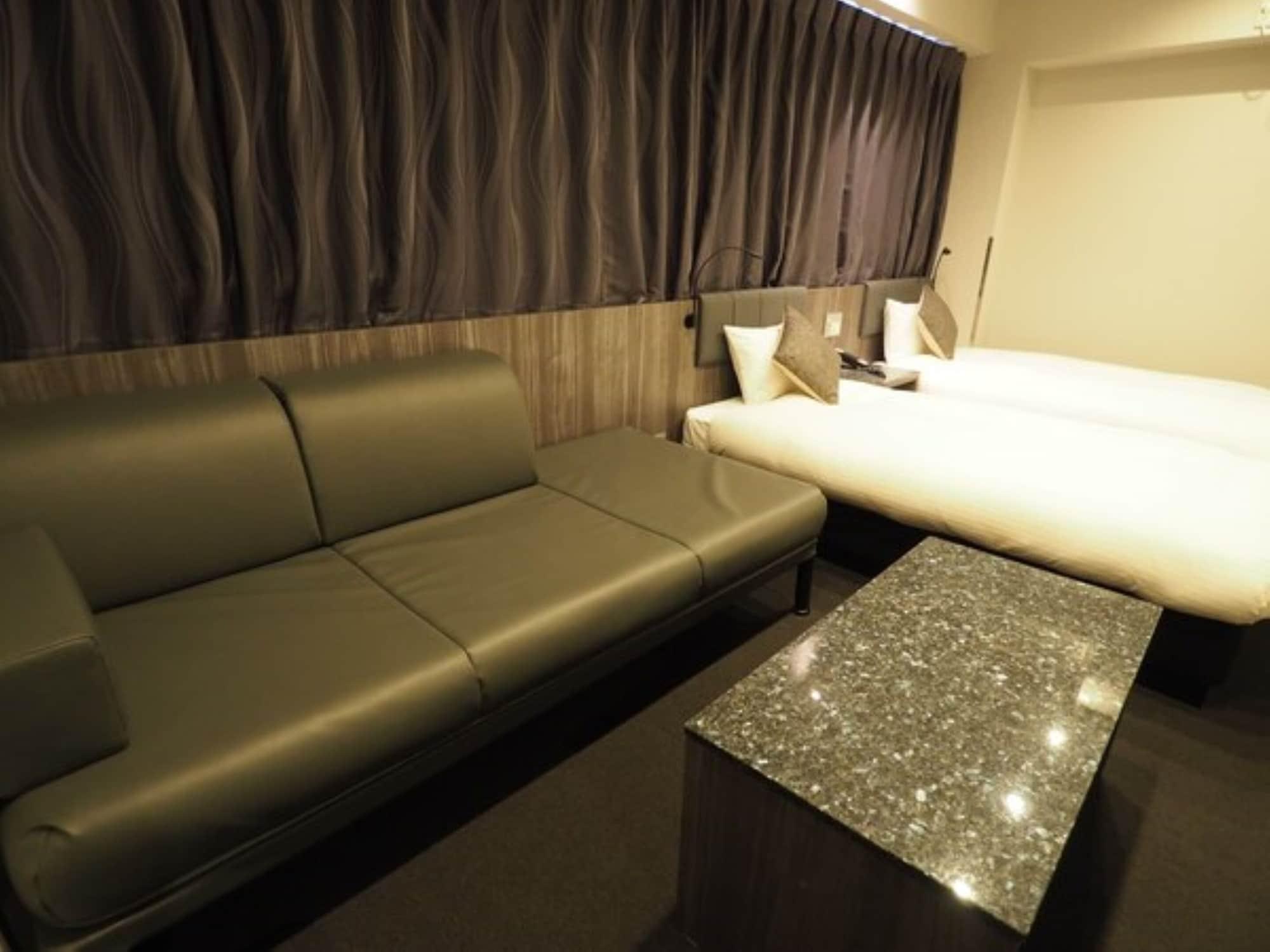 Haneda Hotel 2*