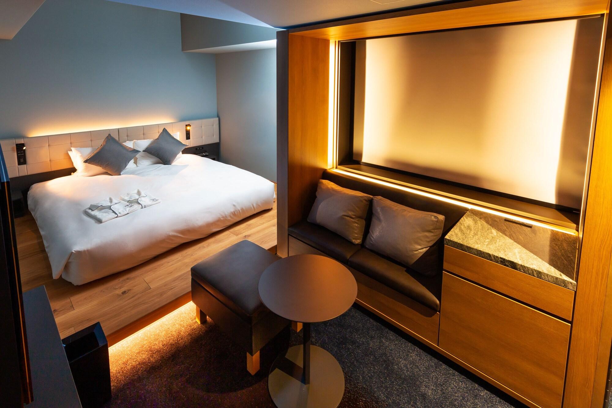 The Royal Park Canvas - Ginza 8 Hotel 4*