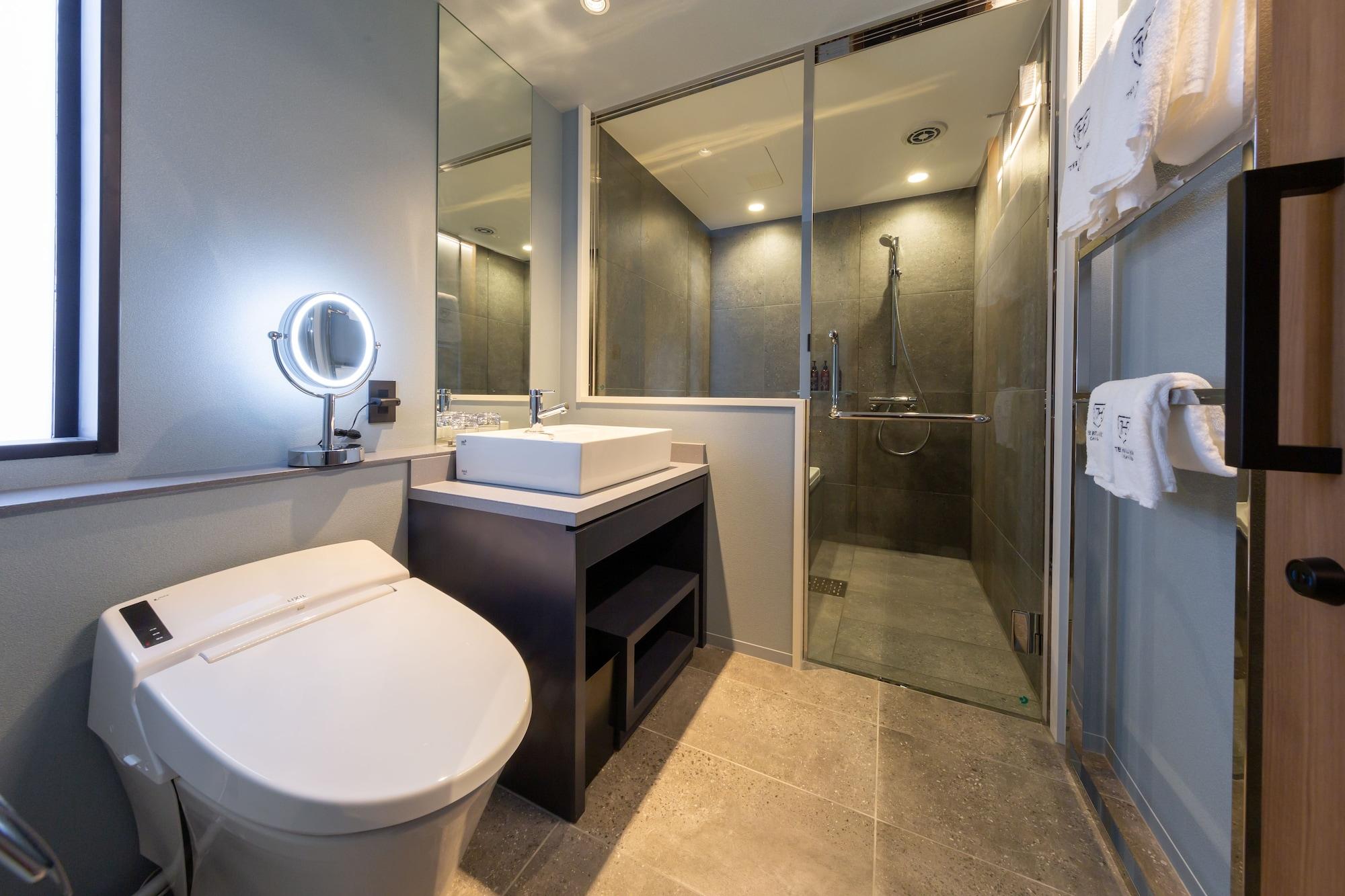 The Royal Park Canvas - Ginza 8 Hotel Tokyo