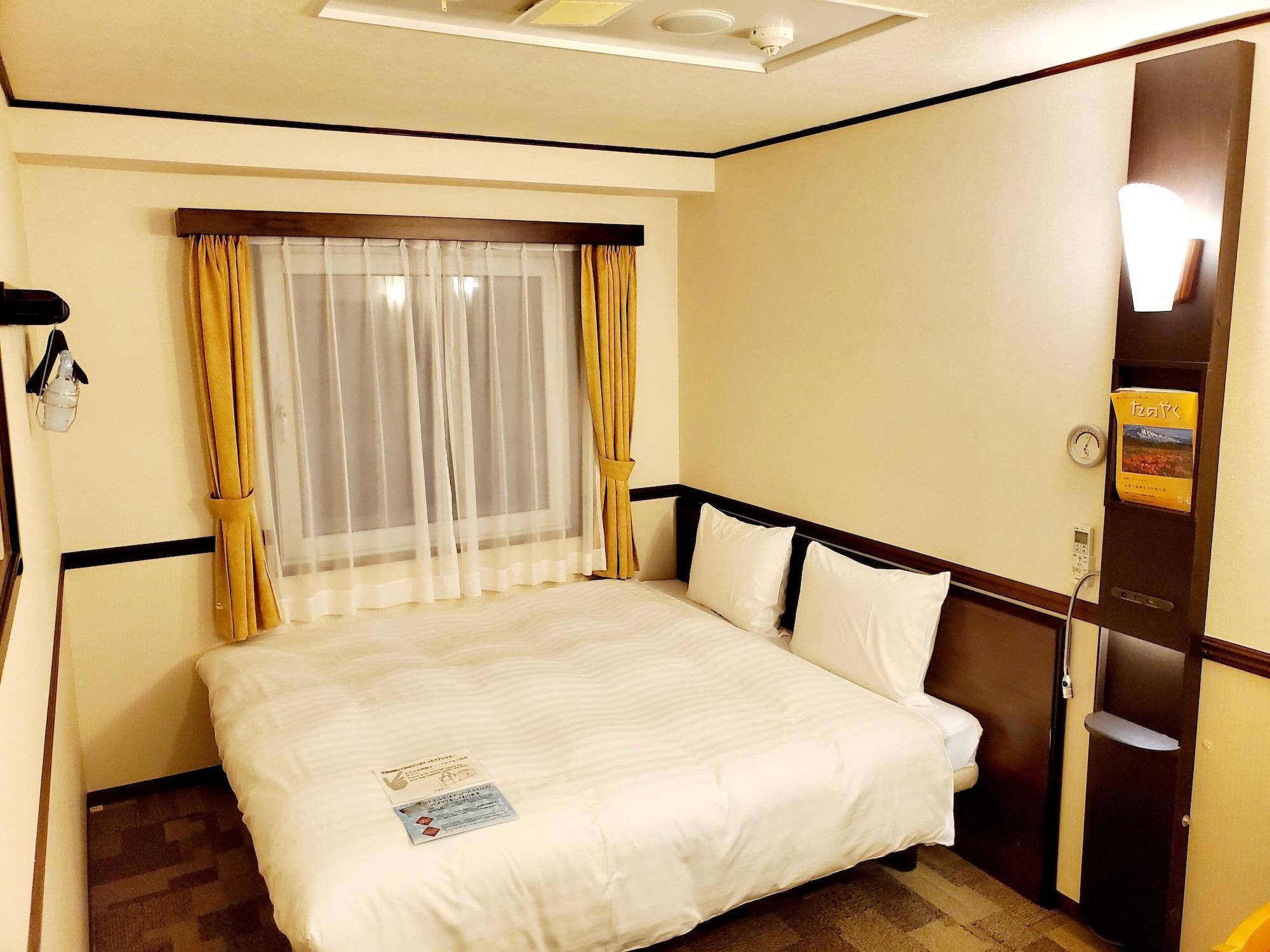 Hotel Toyoko Nihombashi Zeimusho Mae 3*