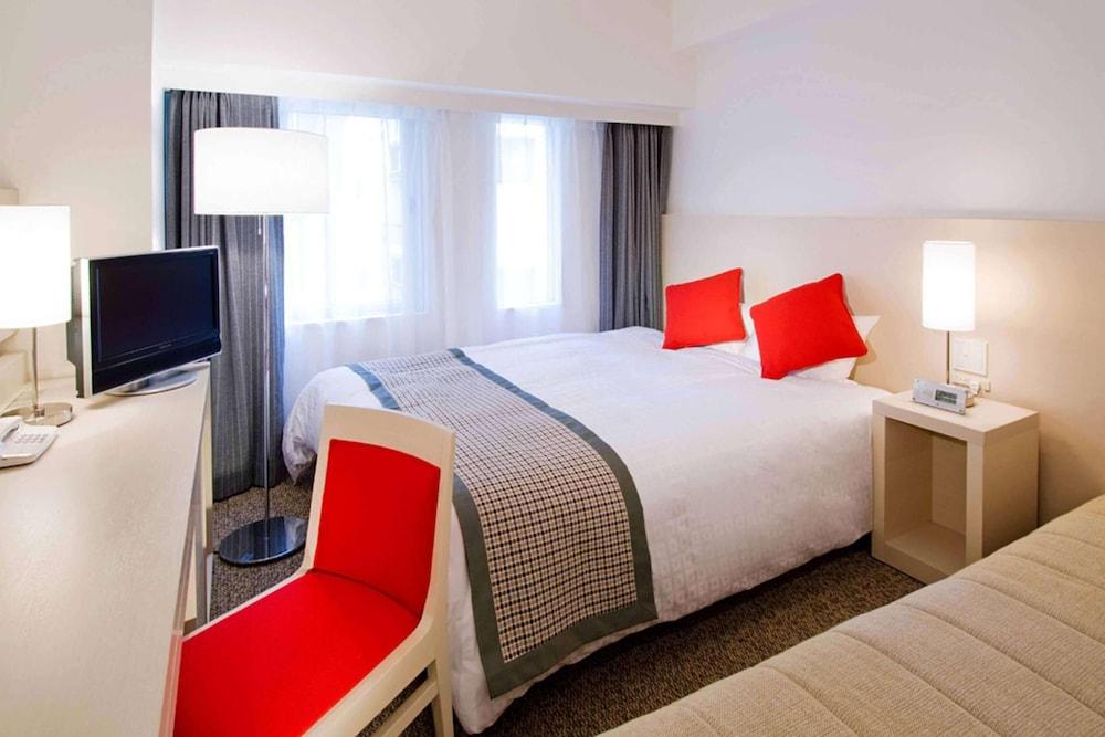 Hotel Rembrandt Style Nishikasai 3*