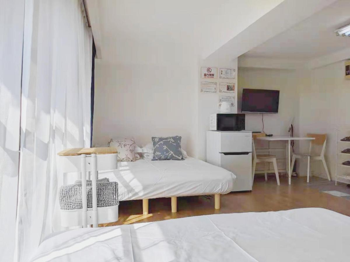 Kiki Lm -- Self Check-in -- Number & Password Is In The Following Email Apartment