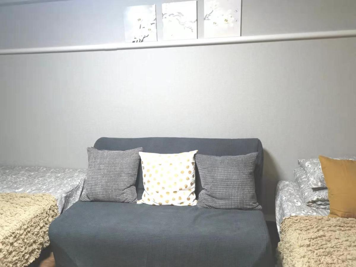 Gm -- Self Check-in -- Number & Password Is In The Following Email Apartment Tokyo