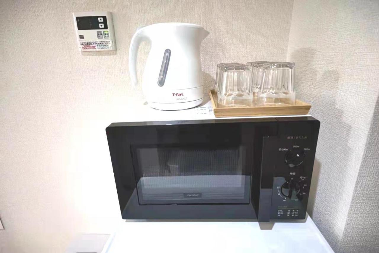 Gm -- Self Check-in -- Number & Password Is In The Following Email Apartment *