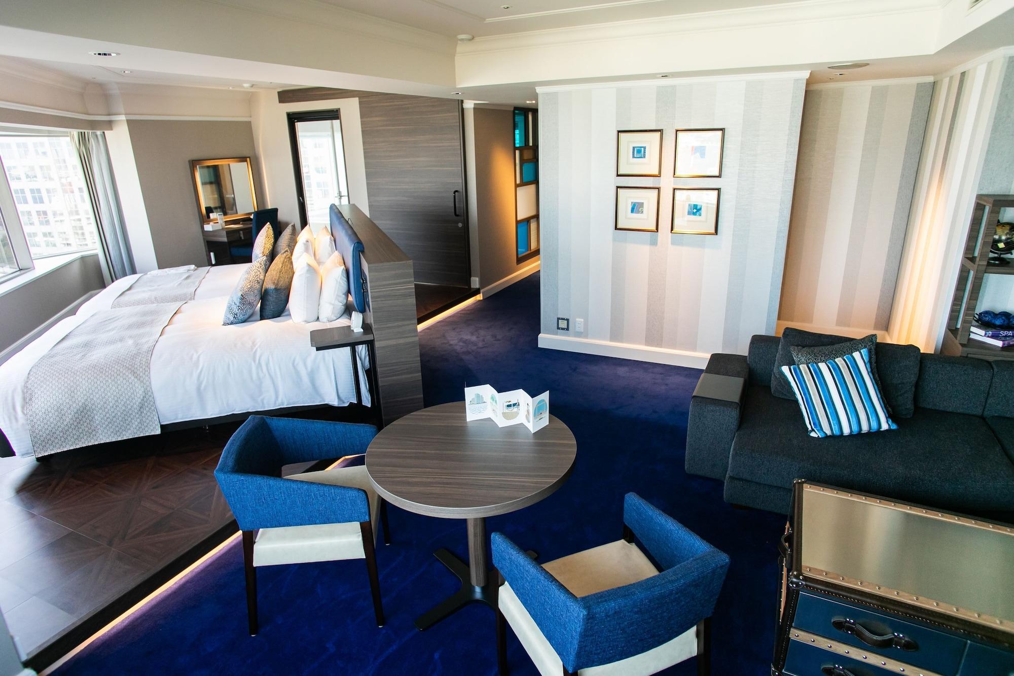 Ana Bay By Ihg Hotel 4*
