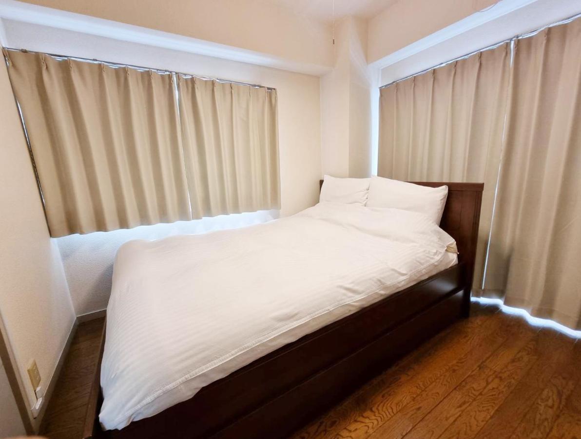 Prism Court 綾瀬 Apartment