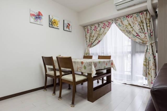 Kiki Lm -- Self Check-in -- Number & Password Is In The Following Email Apartment