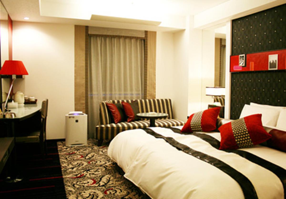 New Otani Hotel 3*