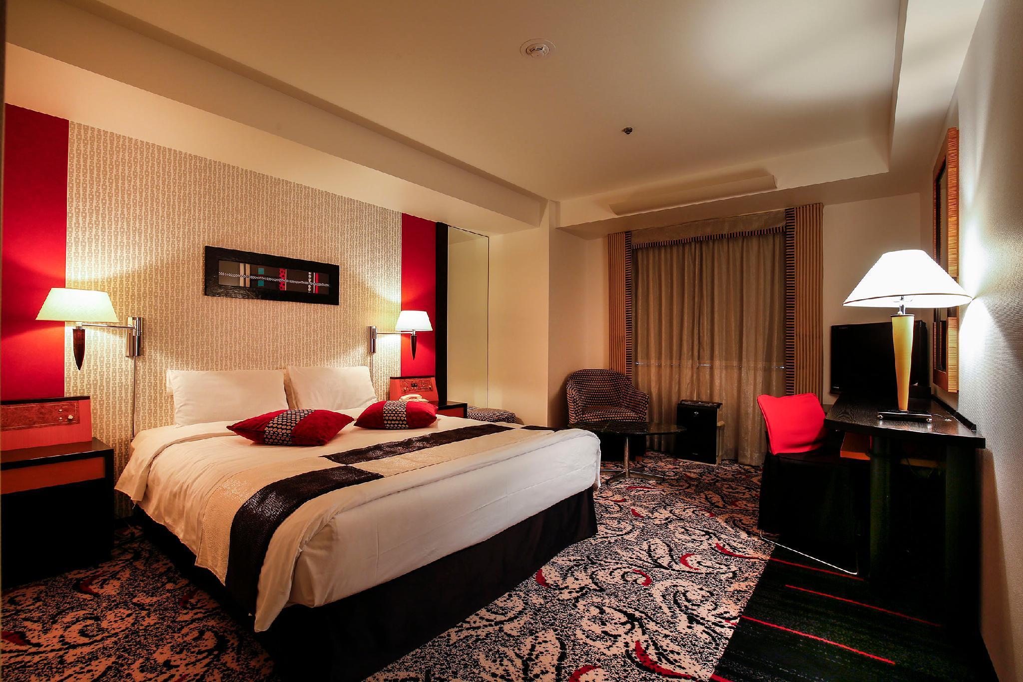 Hotel New Otani 3*