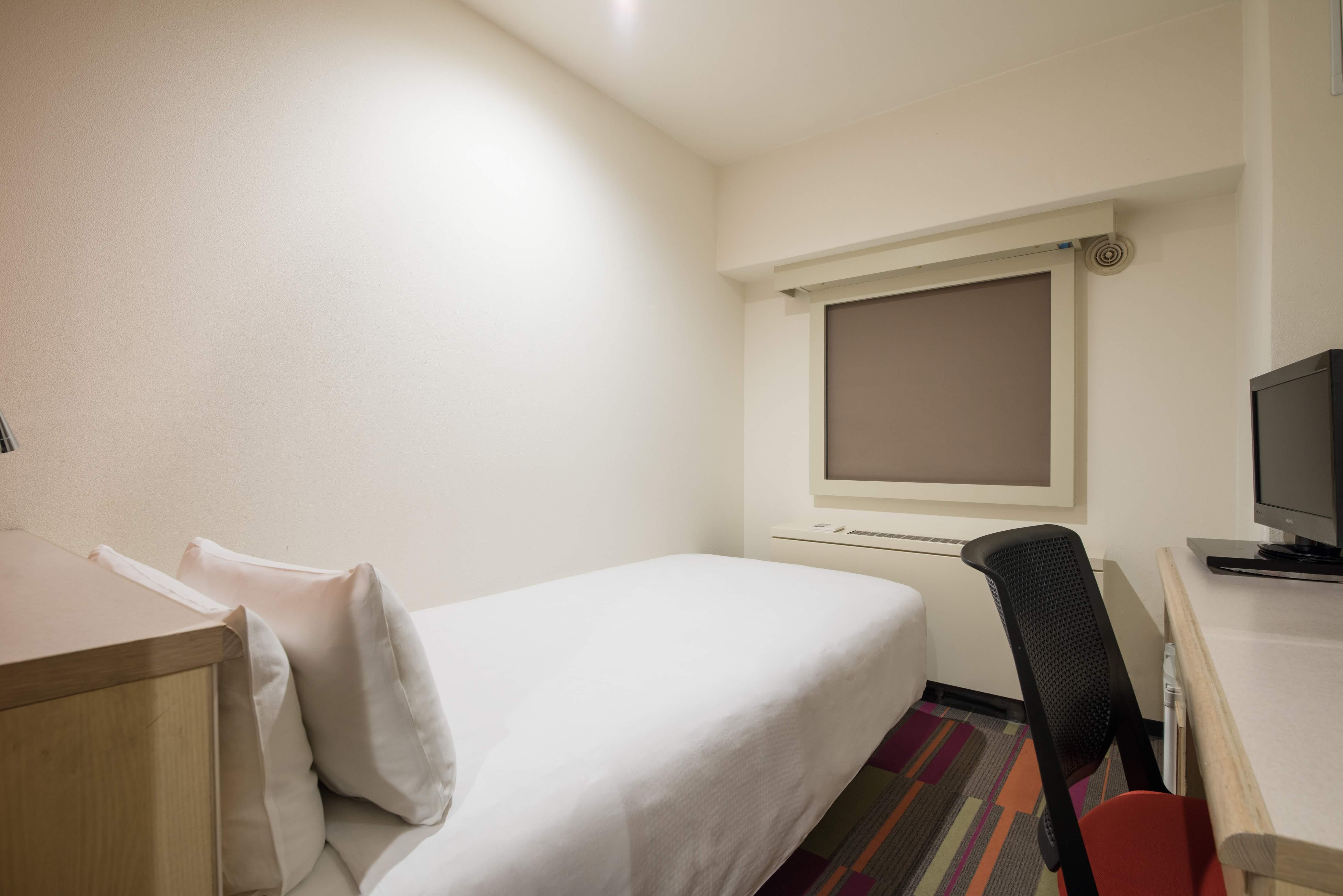 Hotel The B Sangenjaya 3*