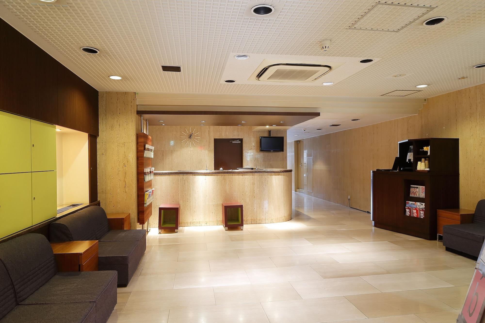 The B Sangenjaya Hotel