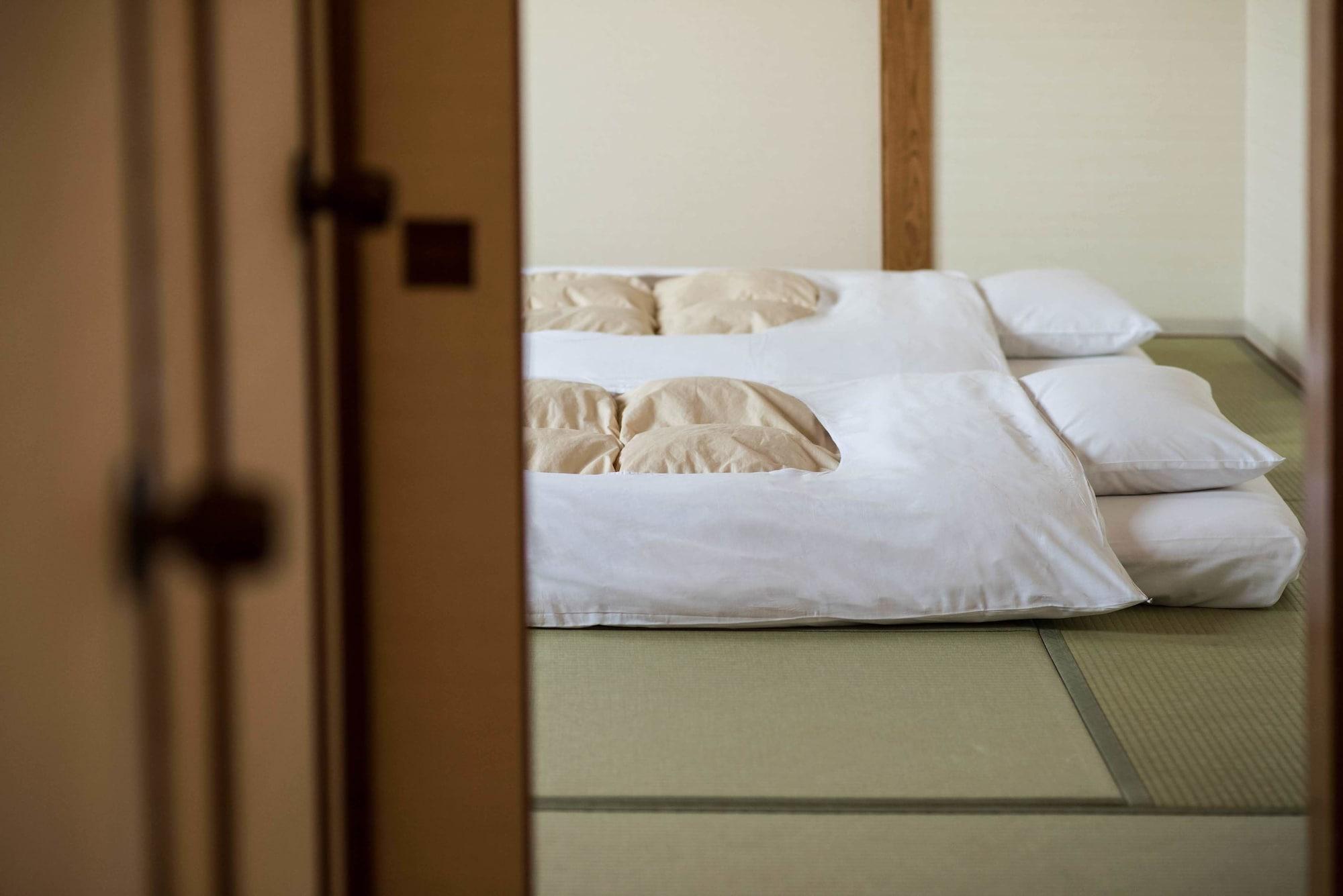 Hotel The B Sangenjaya