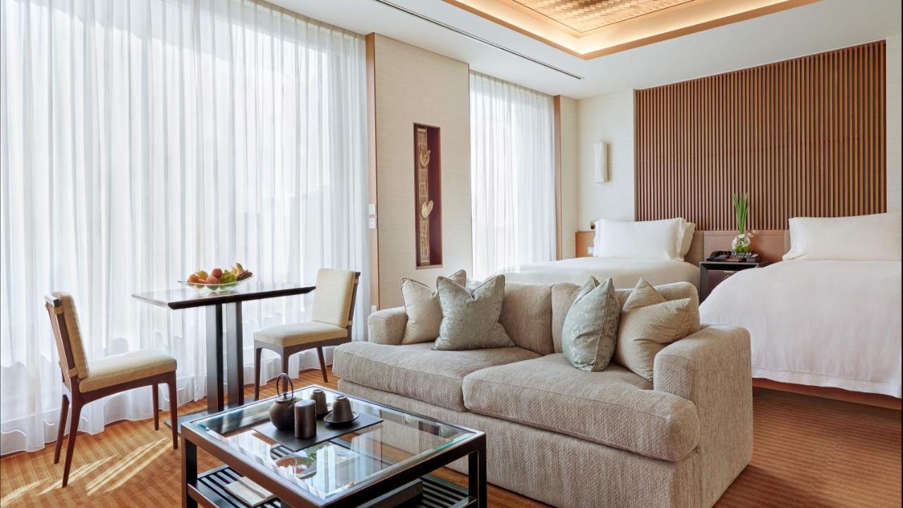 The Peninsula Hotel 5*