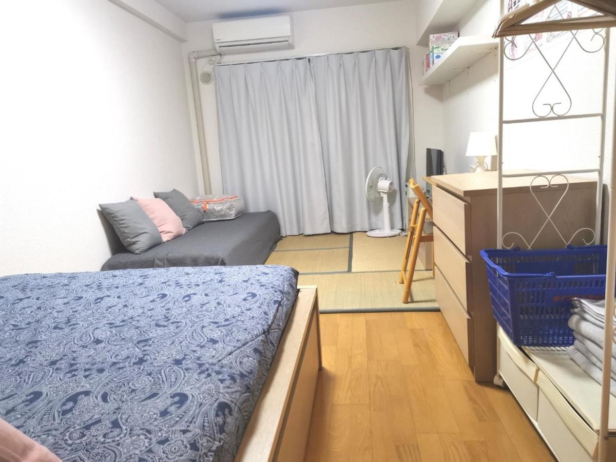 Apartment Gm -- Self Check-in -- Number & Password Is In The Following Email *