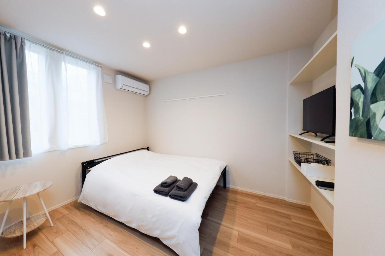 Higashi Komagata House * Tokyo
