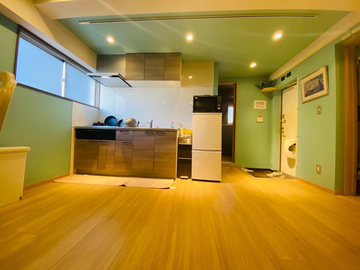 Apartment Ueno House *