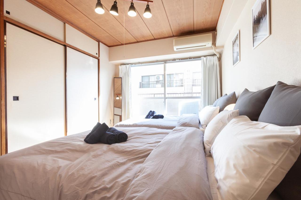 Apartment Hojo Building *