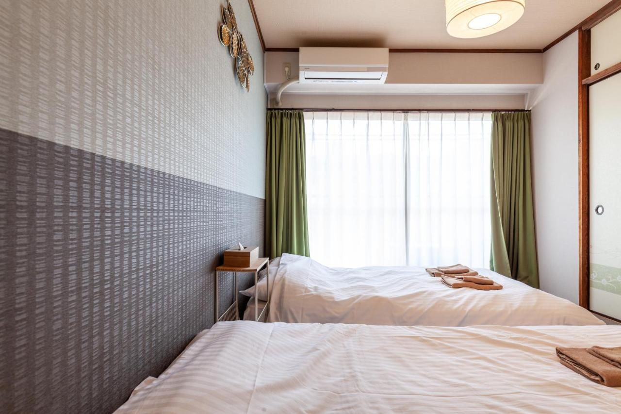 Apartment Hojo Building *