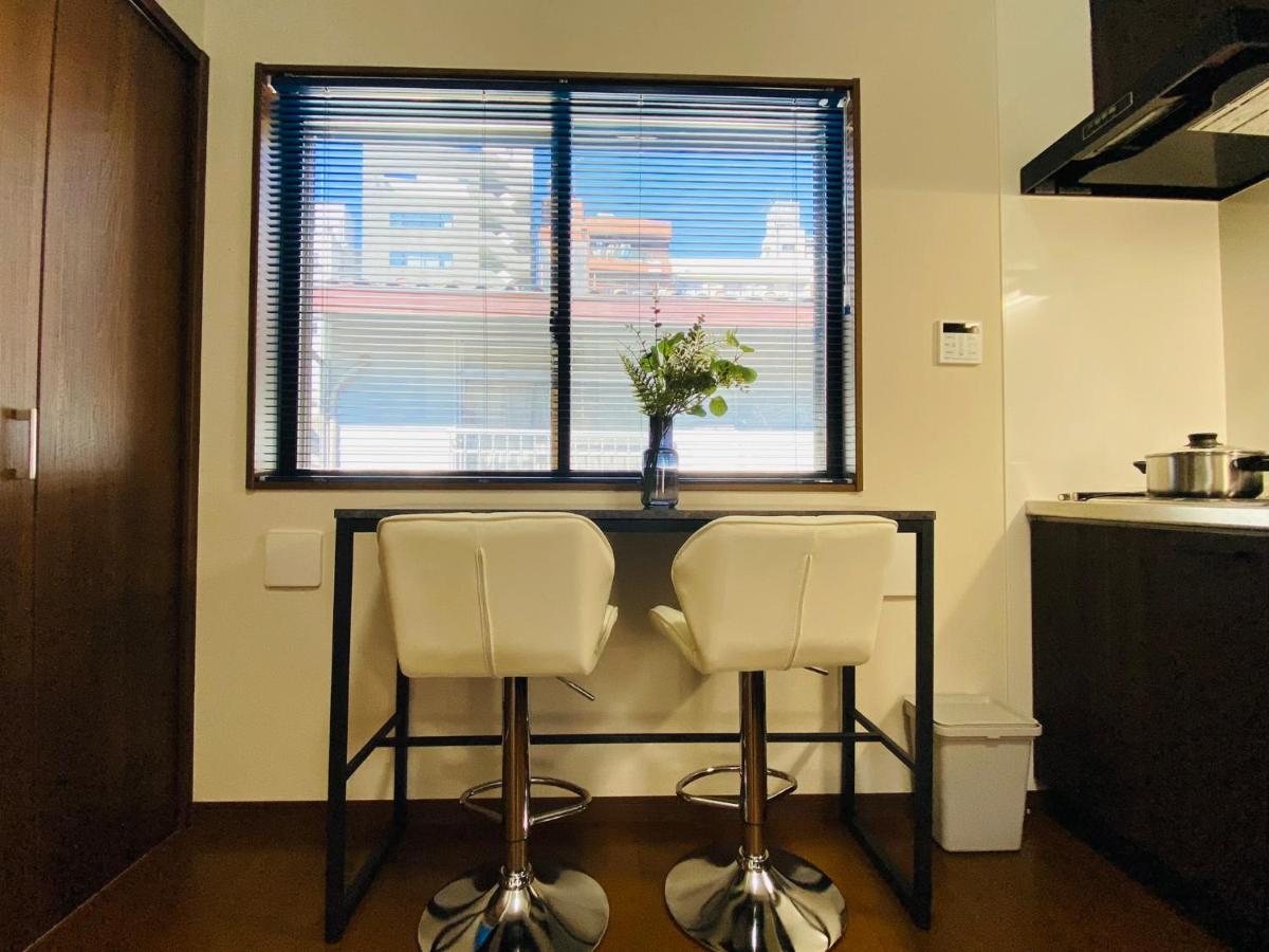 Apartment Lucky You! Yotsuya *