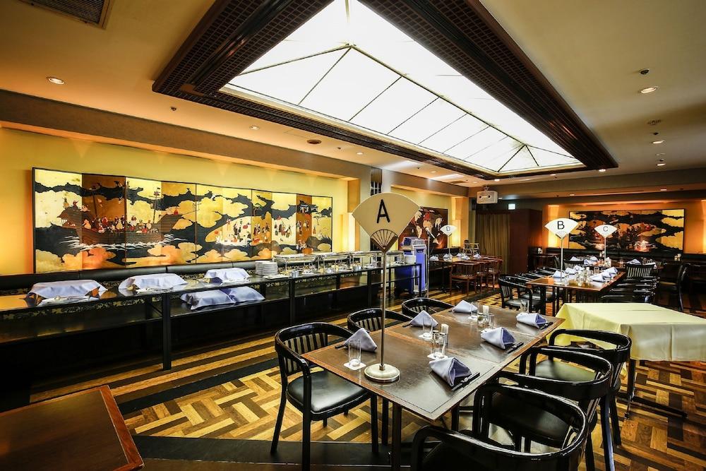 New Otani 3* Tokyo