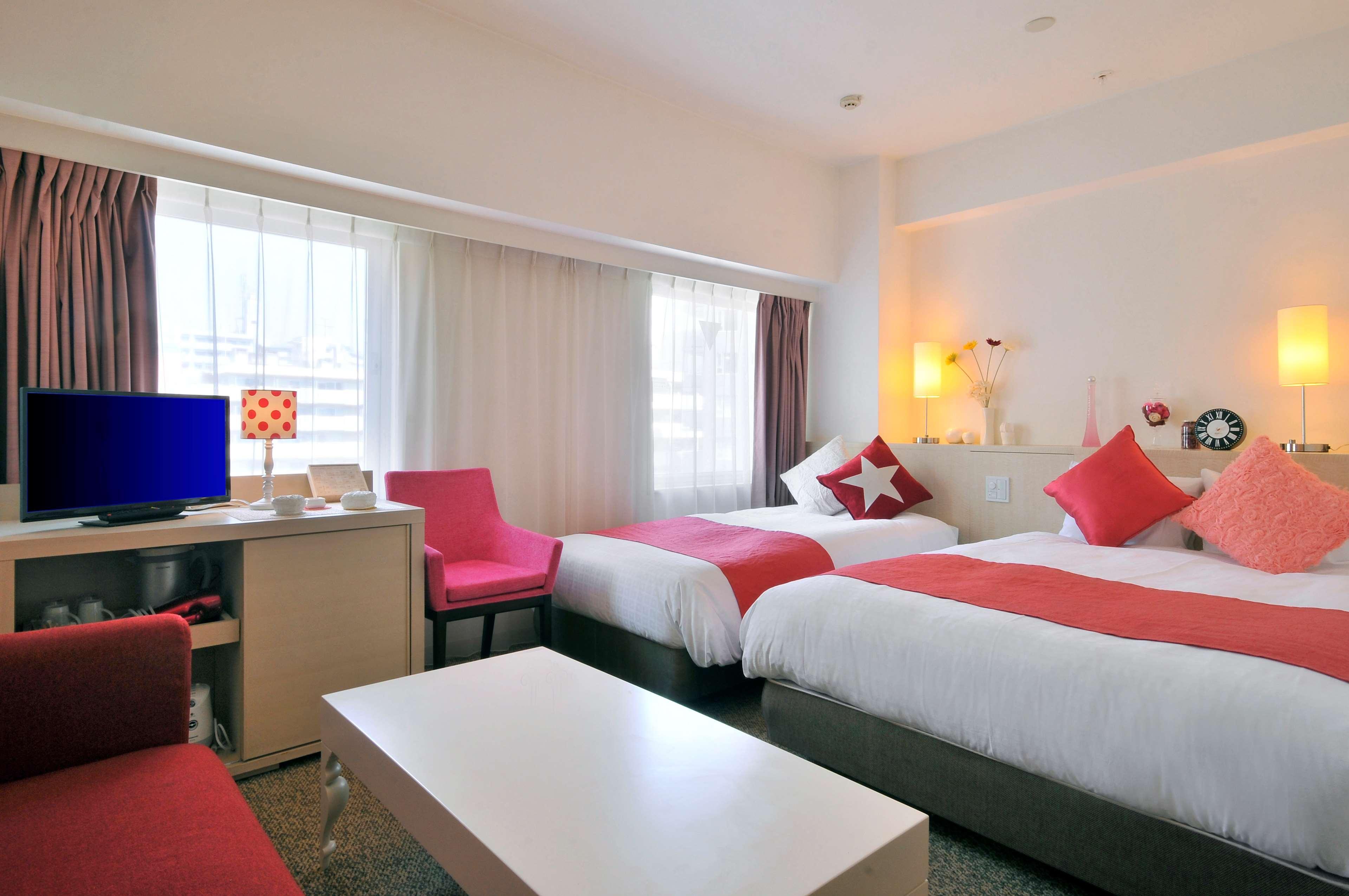 Hotel Rembrandt Style Nishikasai 3*