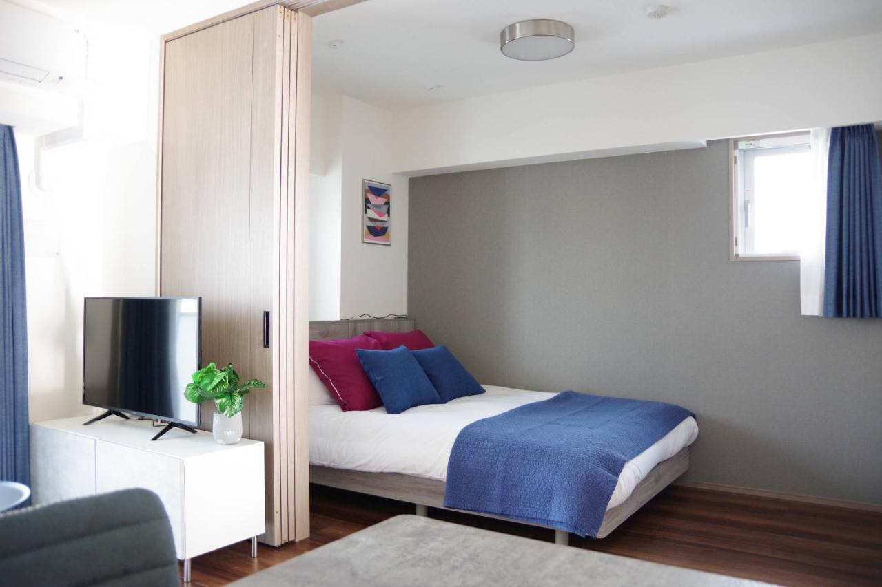 Apartment Mat Oshiage