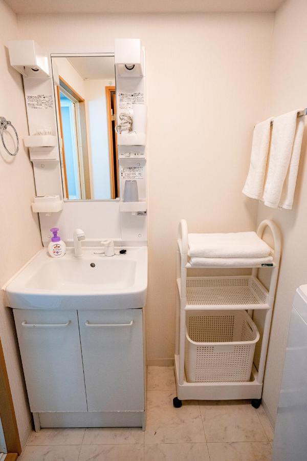 Apartment 桜の川7 Asakusa 901 Kuramae Train 3mins Free Wifi Eight People Quiet,cook,perfect Facilities Tokyo
