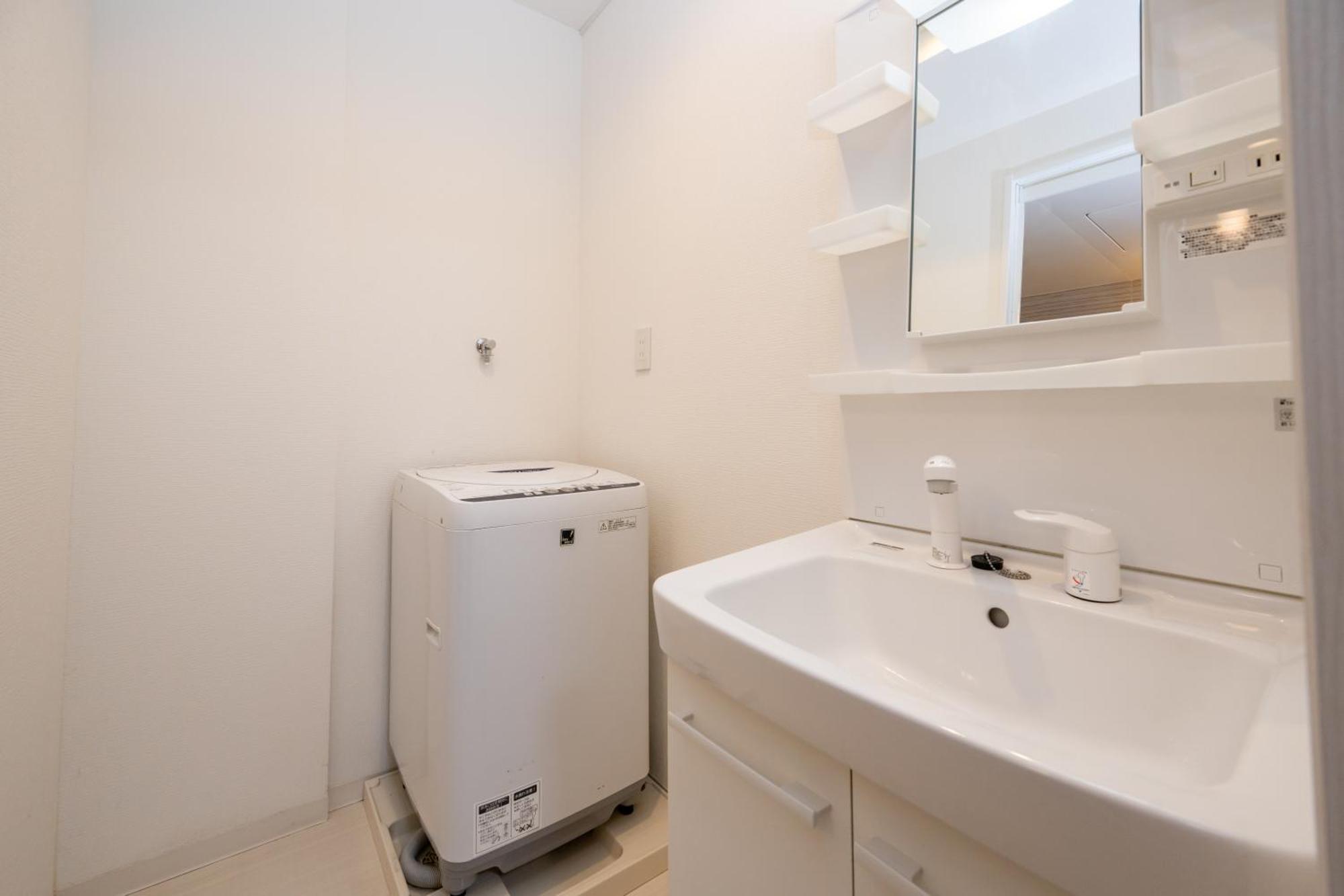 西新井ウエストハウス【nishiarai West House】 Apartment Tokyo