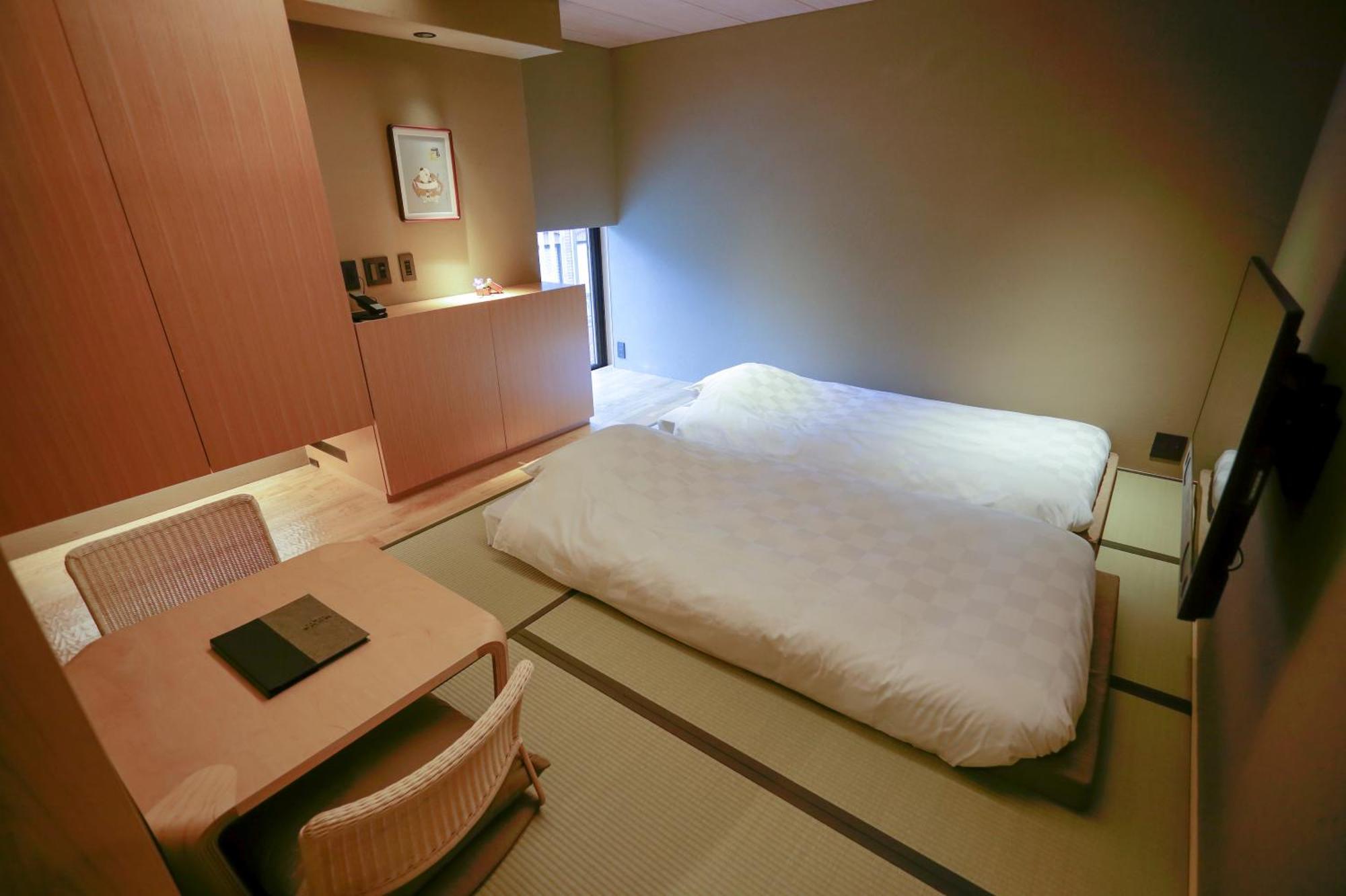 Kaminarimon Hotel