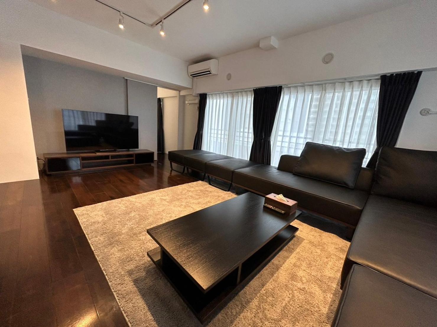 Niys 74 Type Apartment Tokyo