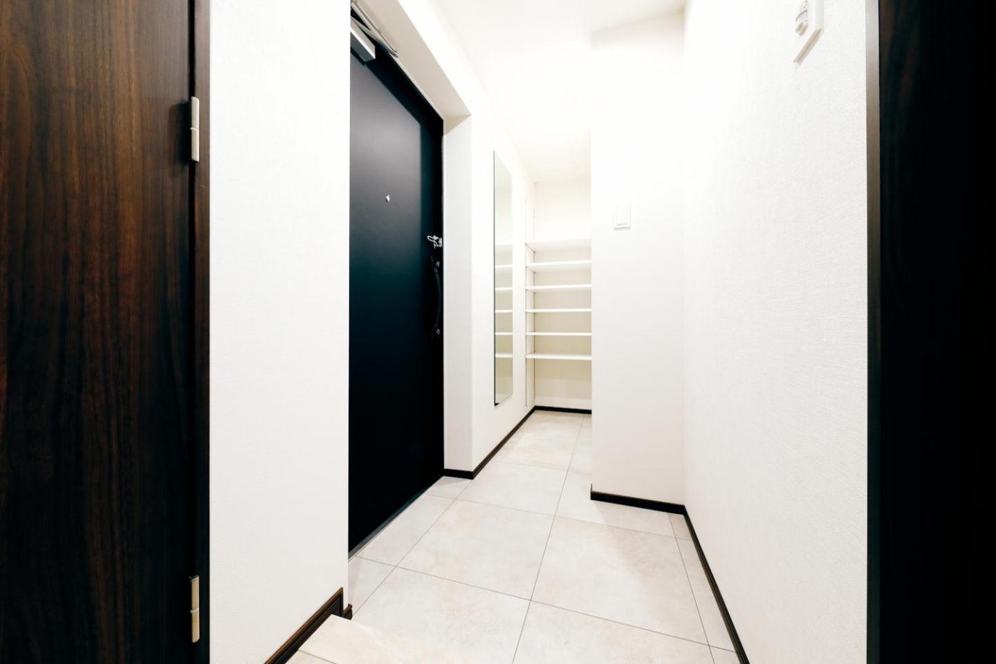 Mat Oshiage Apartment Tokyo